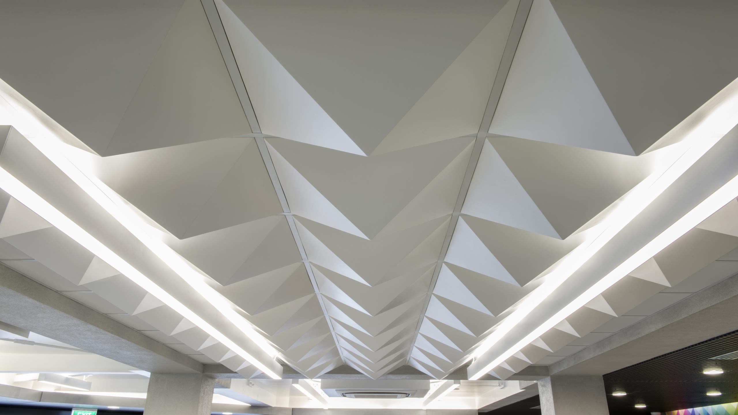 Riccarton Bus Lounge - Pyramid 3D Riccarton Bus Lounge - Pyramid 3D