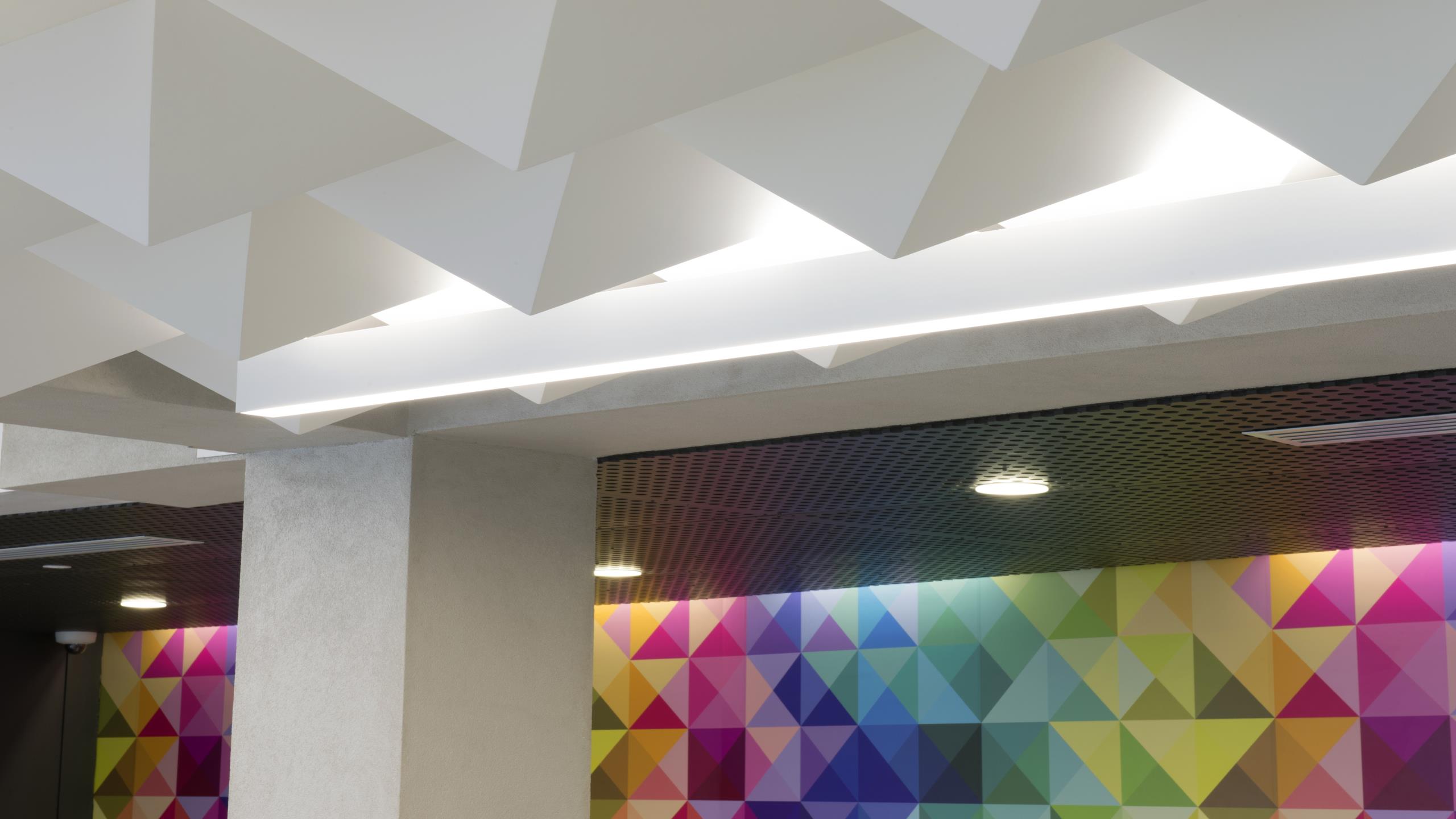 Riccarton Bus Lounge - Pyramid 3D Riccarton Bus Lounge - Pyramid 3D